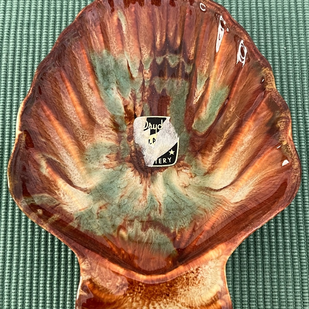 Vintage Dryden Ozark Pottery Hot Springs Arkansas Seashell Candy, Trinket Dish